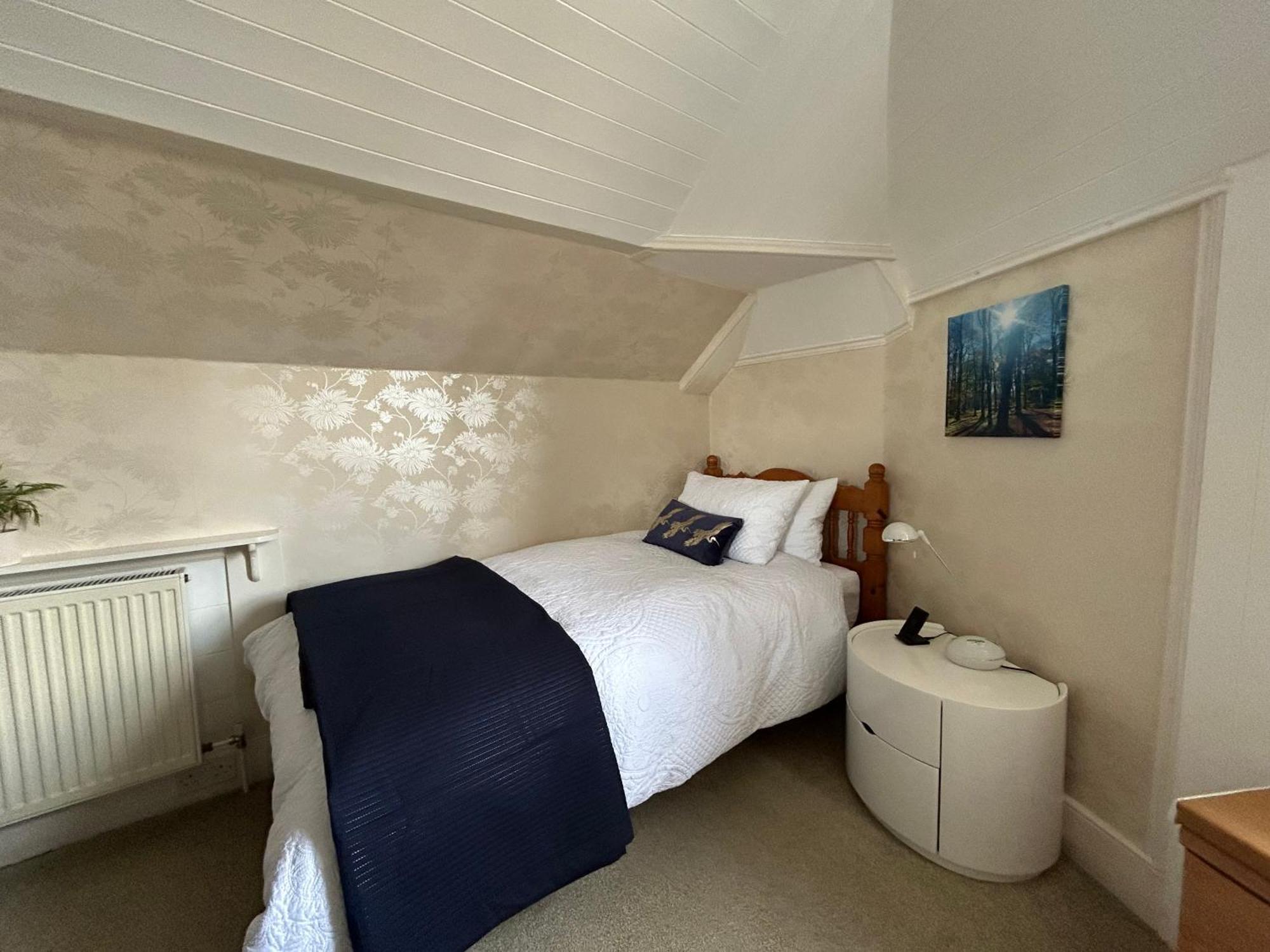 Glen Lyon Lodge Bed And Breakfast Нэрн Экстерьер фото