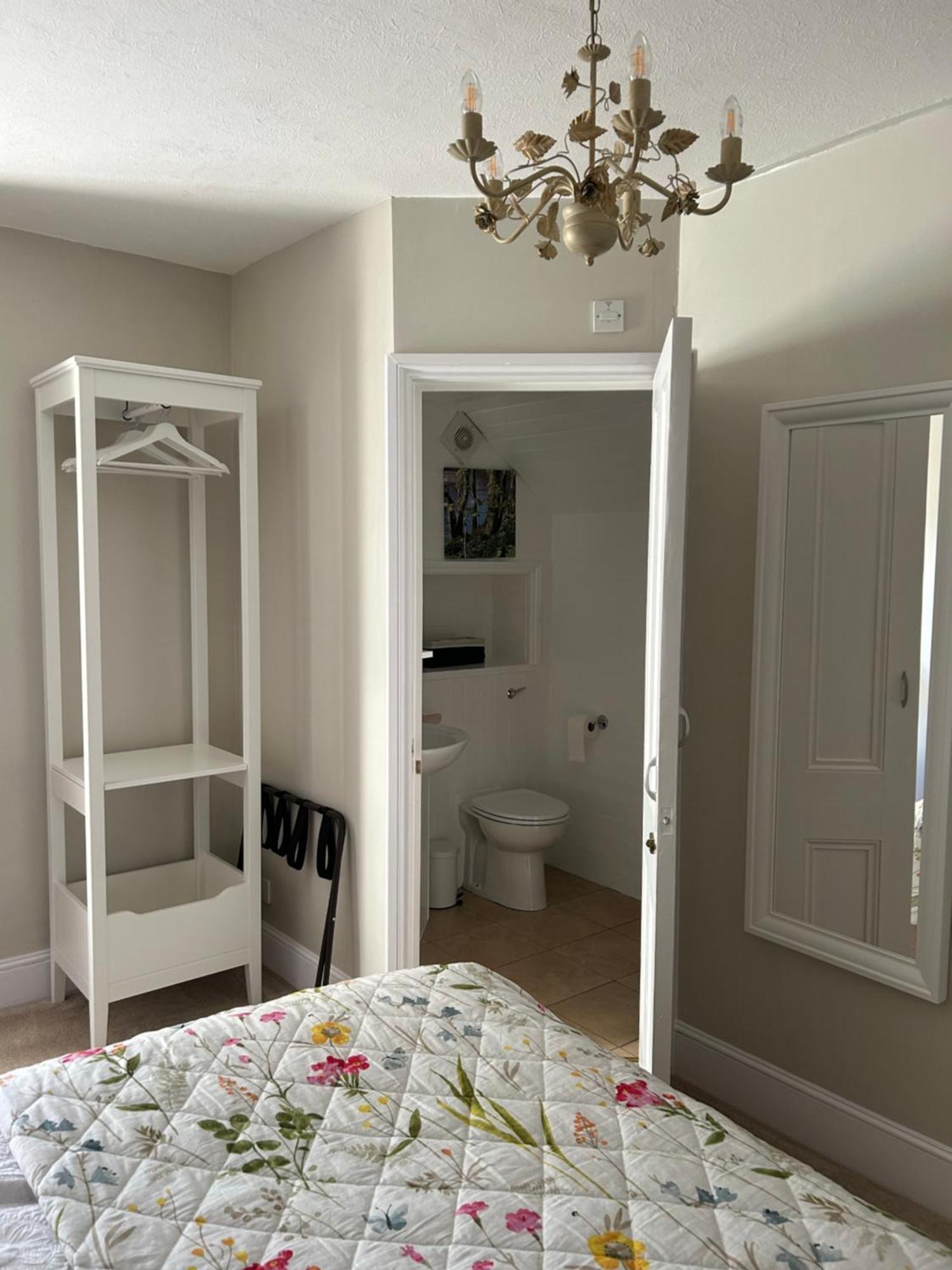 Glen Lyon Lodge Bed And Breakfast Нэрн Номер фото