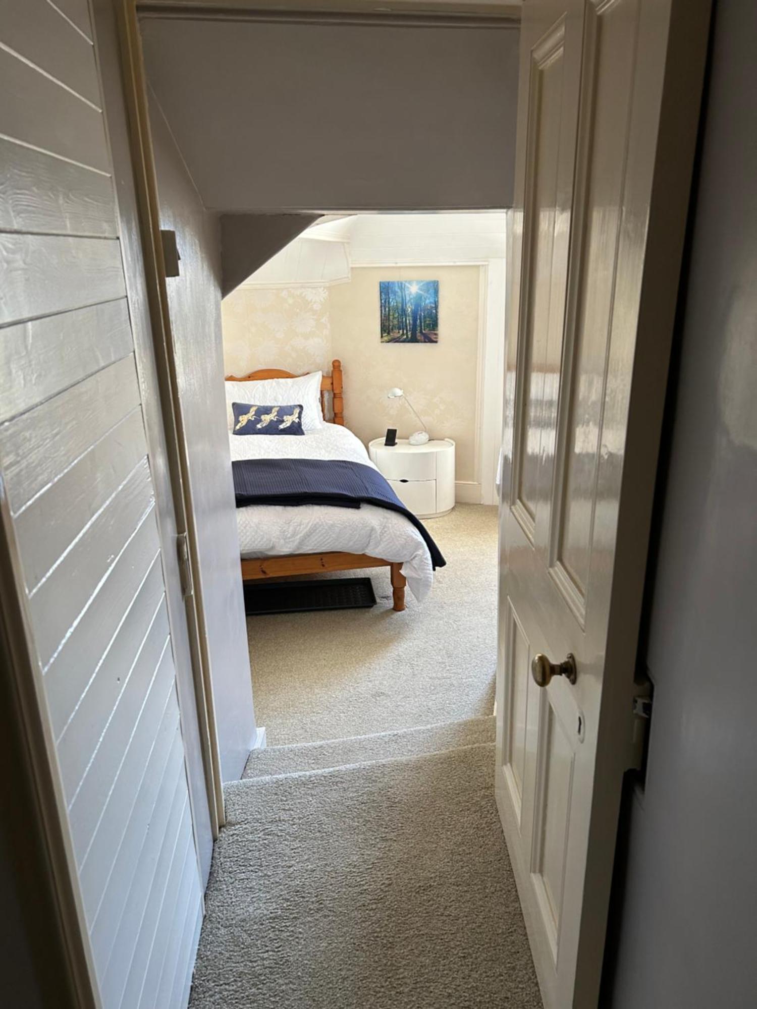 Glen Lyon Lodge Bed And Breakfast Нэрн Экстерьер фото
