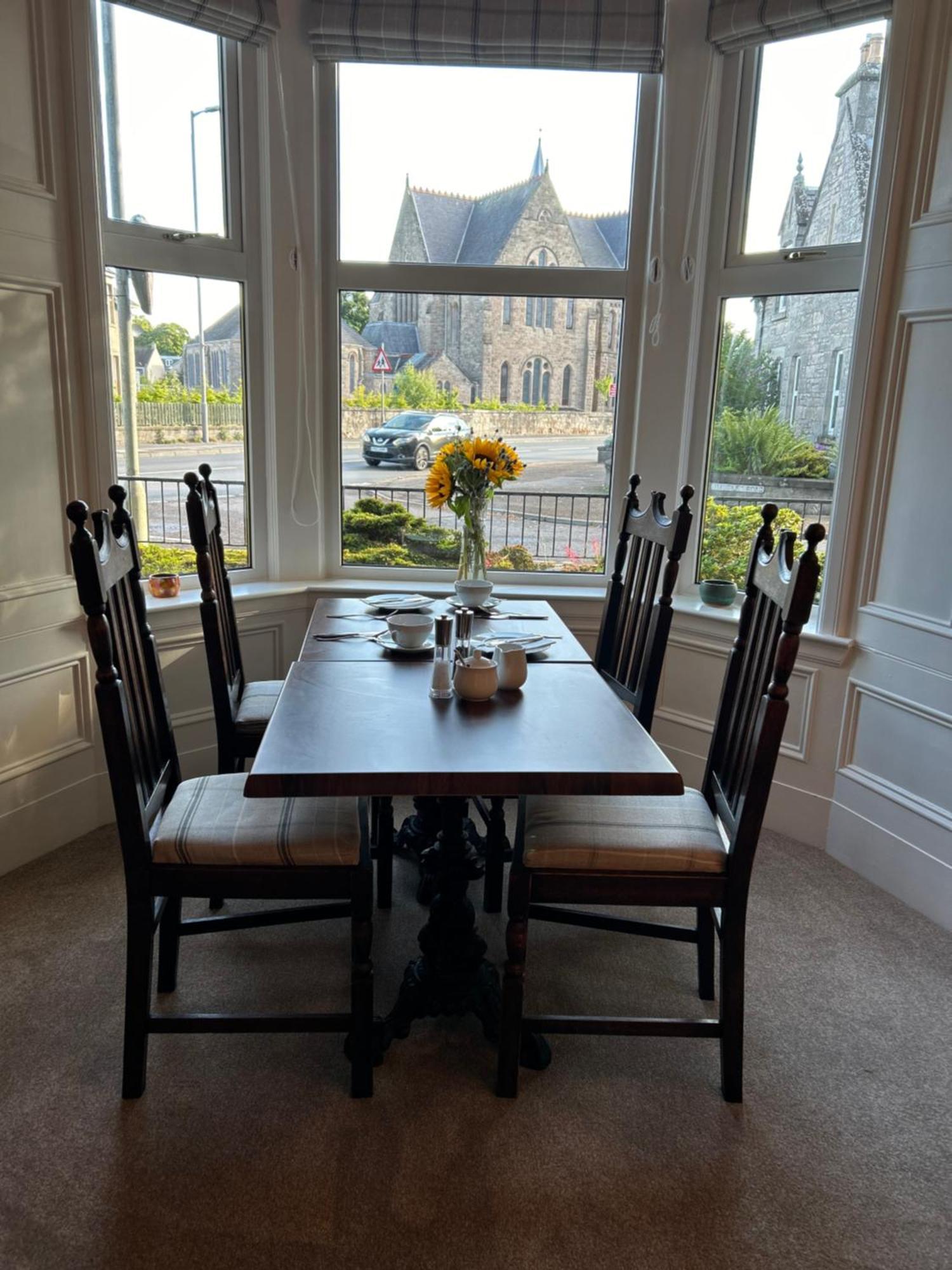 Glen Lyon Lodge Bed And Breakfast Нэрн Экстерьер фото