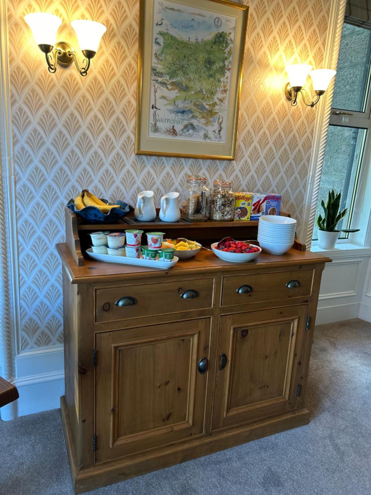 Glen Lyon Lodge Bed And Breakfast Нэрн Экстерьер фото